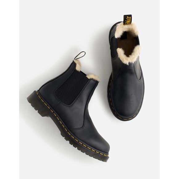 NWT Dr. Martens® 2976 Lenore Faux Fur-Lined Chelsea Boots Black Wyoming Size 9
